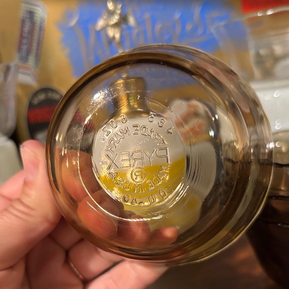 Pyrex Amber Glass Bowl - Picture 2 of 3